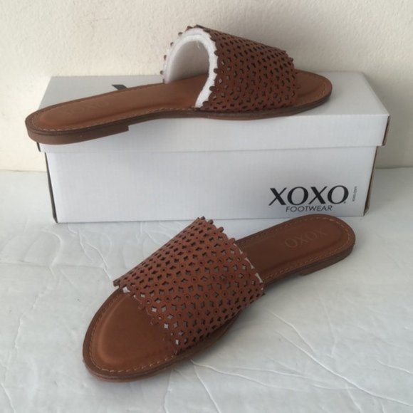 XOXO Womens Rachad Flat Sandals Size 8.5 New in Box Tan - Picture 7 of 11